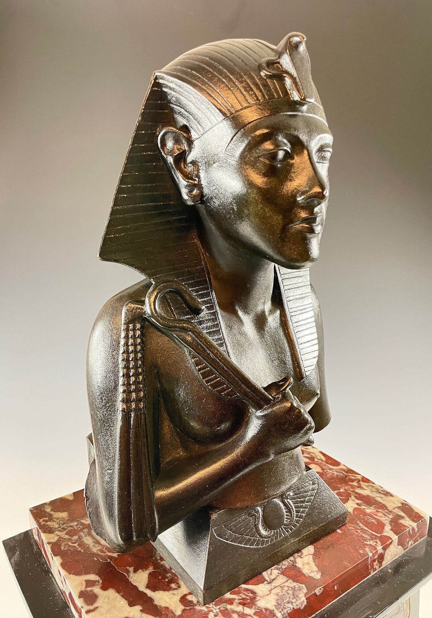 Pendule Retour d’Egypte Toutânkhamon Bronzier VIRLET 1908 (12)