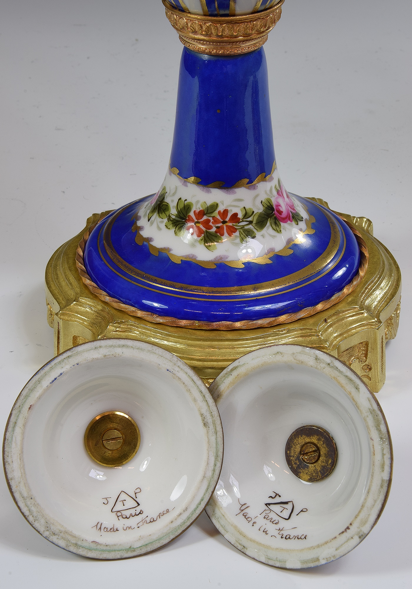 paire de vases porcelaine paris (5)